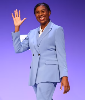 111646671-16182589-Mrs_Badenoch_stepped_on_stage_to_make_a_short_speech_She_entered-a-16_17911498869.avif