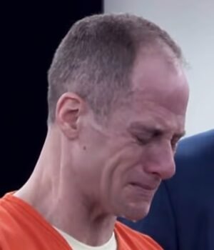 111668415-16185551-image-m-41_1791244950124.jpg