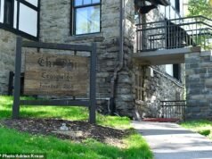 Dois estudantes de Cornell acusados de estupro foram expulsos e outros foram suspensos, de acordo com novos registros.