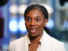 Cortará pela metade o “imposto sobre empregos trabalhistas” para impulsionar o emprego jovem – como Kemi Badenoch alerta que “o mundo está piorando para os jovens”
