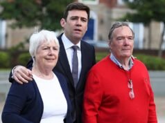 ‘Assistir meu pai brigar significa que é pessoal para mim – vamos acertar’: Andy Burnham sobre demência