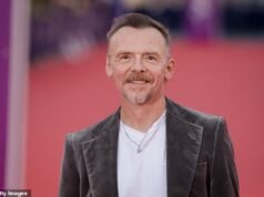 Simon Pegg revela que tem TDAH – e diz que estava ‘lutando com a certeza’ do diagnóstico