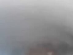 O tornado do momento atinge o ponto turístico da Sicília, virando carros dias enquanto a Europa é atingida por tempestades e inundações