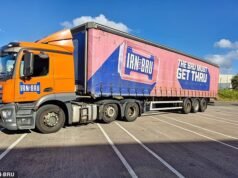 Polícia na Escócia caça ladrões que roubaram caminhão laranja brilhante com 41.000 garrafas de Irn-Brew