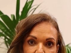 ‘Apedreje-a’: o racismo provoca uma tempestade enquanto o parlamentar liberal pede que a primeira deputada muçulmana da Austrália seja ‘apedrejada até a vergonha e a justiça’