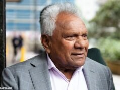 O ancião aborígene de Redfern, Mick Mundine, compareceu ao tribunal pela primeira vez acusado de abuso sexual infantil