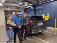 Outro homem paquistanês foi acusado de uma suposta conspiração para tirar uma mulher da Austrália – desta vez com os seus dois filhos pequenos.