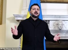 Zelensky acusa Trump de ‘traição’ enquanto Musk aponta o dedo ao presidente dos EUA por ‘sabotagem’ de satélite