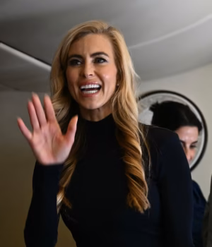 111870331-16210419-President_Donald_Trump_s_new_White_House_press_secretary_Katie_Z-a-89_17920295387.avif