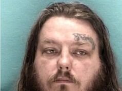 Crianças resgatadas de uma casa ‘deplorável’ em Ohio, onde foram forçadas a dormir em gaiolas infestadas de insetos
