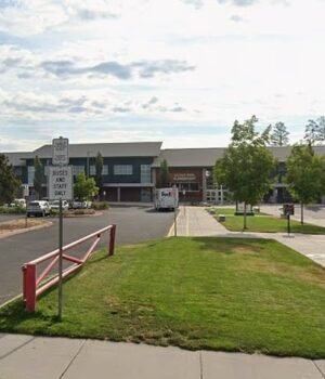 111891323-0-Police_on_Thursday_responded_to_Silver_Rail_Elementary_School_in-a-9_1792100273305.jpg