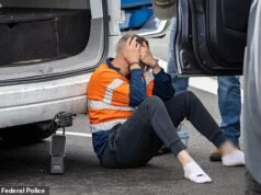 Dois homens foram acusados de recolher cocaína no valor de 17 milhões de dólares num parque de estacionamento de Sydney – mas tudo correu terrivelmente mal, uma vez que as drogas já tinham sido apreendidas pela polícia.