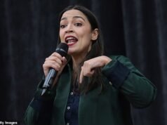 AOC dá ao liberal Pal Abdul El-Said US$ 1 milhão de sua própria campanha enquanto ele olha para a cadeira senatorial de Michigan