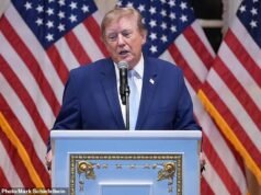 Trump suspendeu as sanções impostas pelo Congresso à Rússia apenas uma semana depois de suas negociações brandas com Putin