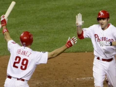 Chase Utley supostamente conversou com Raul Ibanez sobre a posição de técnico do Phillies antes de contratar Don Mattingly