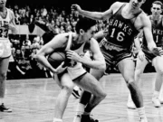 Cliff Hagan, membro do Hall da Fama e campeão da NBA, morre aos 94 anos