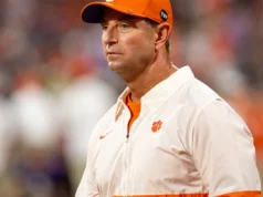Dabo Swinney ‘absolutamente’ acha que Clemson pode ser o candidato ao título do ACC, apesar da derrota por 41-13 para o número 4 de Miami