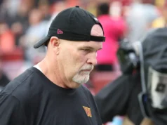 O técnico do Commanders, Dan Quinn, e o QB Jayden Daniels assumiram a responsabilidade pela gafe de gerenciamento de tempo na eliminatória contra os Giants.