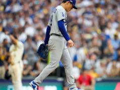 Um fedorento raro e chocante de Yoshinobu Yamamoto, combinado com outro não comparecimento no ataque, colocou os Dodgers em um buraco de 0-2 no NLCS contra os Brewers.