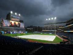Jogo dos playoffs da MLB Guardians-Rays adiado devido à chuva