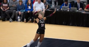 Kyndal Stowers Mississippi State bate recorde do Texas A&M
