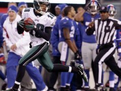 O ex-grande jogador da NFL DeSean Jackson chega a UAlbany no sábado