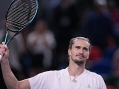 Zverev vence as semifinais do Masters de Xangai contra o De Minor em dois sets