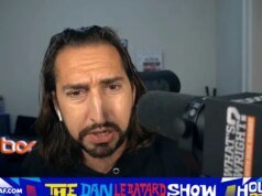 Nick Wright luta com Tyreek Hill potencialmente se juntando aos seus amados Chiefs