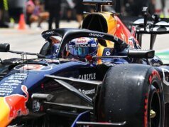 Verstappen lidera GP do Bahrein no primeiro treino livre na Malásia