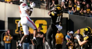 Jeremiah Smith quebra o recorde de touchdown do estado de Ohio que os Buckeyes usam