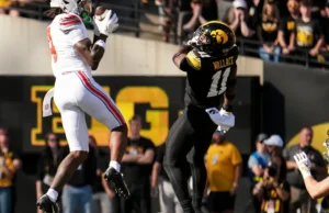 Jeremiah Smith quebra o recorde de touchdown do estado de Ohio que os Buckeyes usam