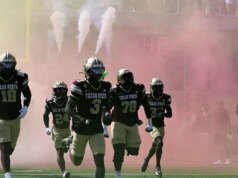 Texas State está lutando contra um surto inimigo, escalação esgotada antes do jogo