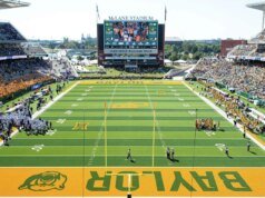 TopGolf avançou com a aquisição incomum do McLane Stadium de Baylor
