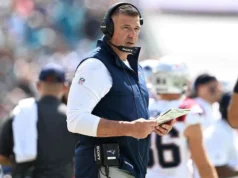O relatório do pool explica por que o Patriots HC Mike Vrabel foi atingido com uma penalidade de 15 jardas