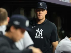 A futilidade ofensiva dos Yankees é dolorosamente capturada pelas estatísticas atrozes após 2 jogos contra os Rays.