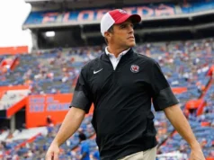 Apoios para Eddie Jeremiah Donati depois que Shane Beamer, da Carolina do Sul, eliminou a Flórida