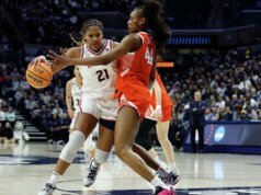 Temporada de abertura feminina da UConn com exibição de Mohegan Sun contra Syracuse: atualizações ao vivo, análise