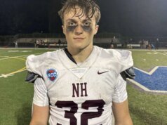 O futebol de North Haven supera Notre Dame-West Haven enquanto Avery Hartline marca 4 touchdowns