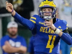 Delaware mantém planos de QB em segredo com o jogo MTSU se aproximando