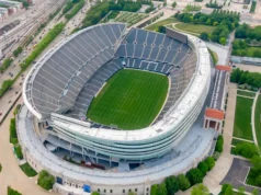 Desempenho de Mariachi no jogo Bears-Eagles divide fãs nas redes sociais