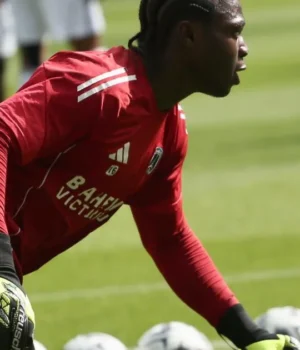https3A2F2Fmedia.zenfs_.com2Fen2Fget_french_football_news_7022F3606a4b1c3633b51205fdad1e294acee.webp