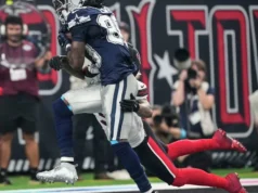 A defesa dos Texans se culpa, não os treinadores, depois que CeeDee Lamb dos Cowboys os incendiou na derrota por 34-30