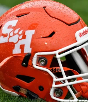 https3A2F2Fmedia.zenfs_.com2Fen2Fhouston_chronicle_hearst_7152F85a4f10c6ec05bf01d50639656273721.webp