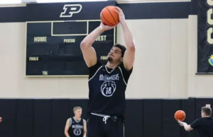 O basquete de Purdue ganha um grande impulso com a elegibilidade do atacante francês sancionada pela NCAA