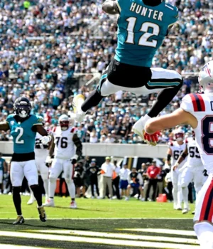 https3A2F2Fmedia.zenfs_.com2Fen2Fjacksonville_jaguars_wire_usa_today_sports_articles_6302F99877.webp