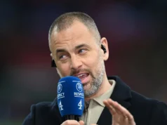 Joe Cole explica o que ajudou o Arsenal a manter a linha contra o Leeds