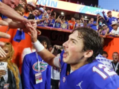 Relatório de lesão: Justus Terry do Texas provável, QB da Flórida questionável