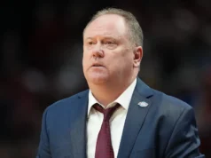 O recruta de 2027, Jack Thelen, se demite do basquete de Wisconsin