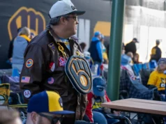 Os cervejeiros transferem as festas de observação do NLDS para o Stadium Plaza para os jogos 3 e 4
