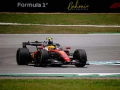 Lewis Hamilton explica a reviravolta da Ferrari após surpreender a primeira linha do GP do Bahrein